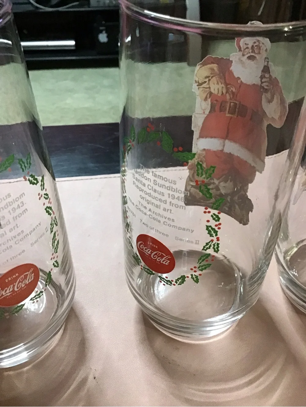 4 Vintage Coca-Cola Santa Christmas Glasses Set Collectable Glassware Coke